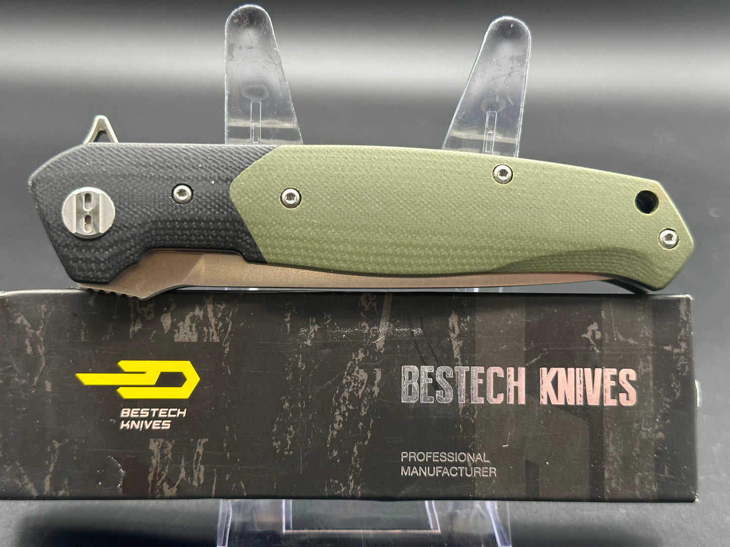 BESTECH KNIVES SWORDFISH BG03A KNIFE BLACK GREEN G-10 HANDLE D2